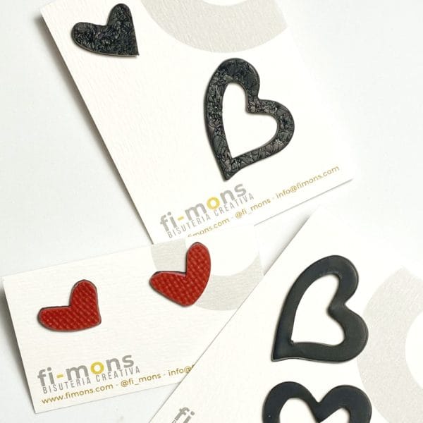 Varios Pendientes corazón rojo negro
