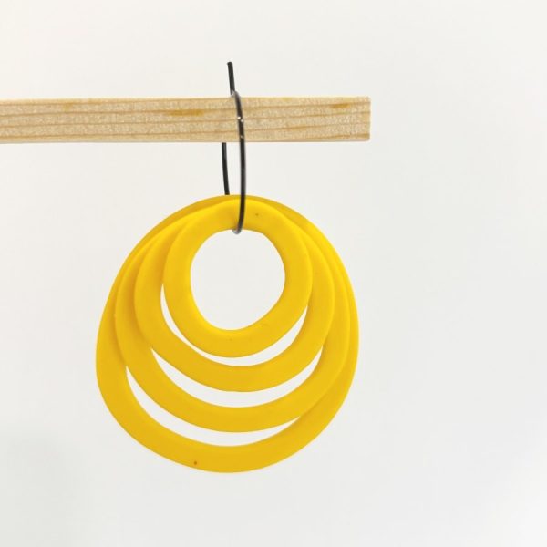 Rosa circulos Amarilla