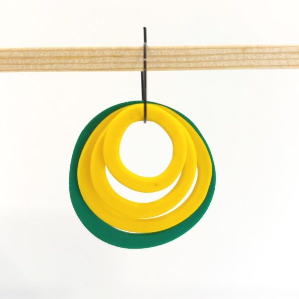 Rosa circulos Amarilla con detalle verde